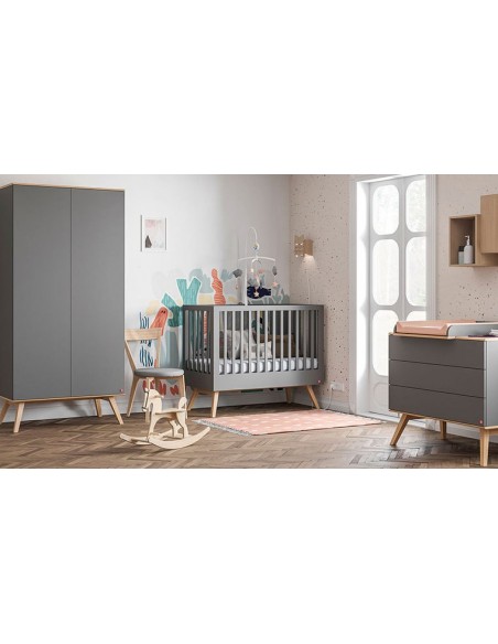 Armoire bébé grise