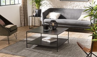 Table basse en métal noir