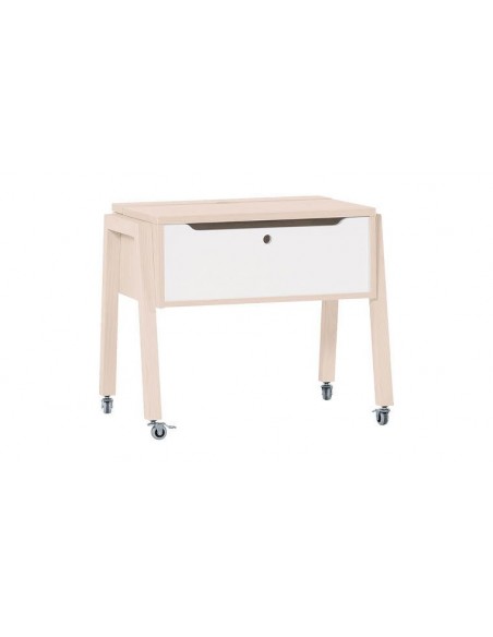 Petite table basse à roulettes avec plateau relevable