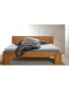 Lit en bois massif moderne