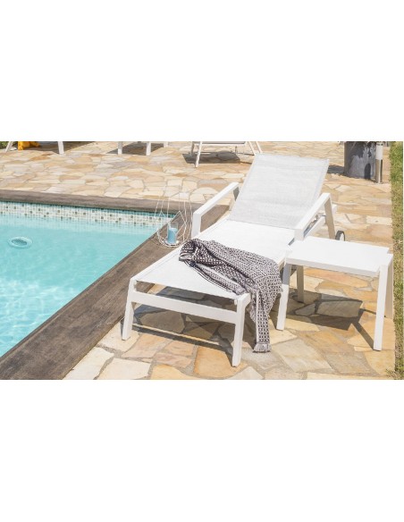 Chaise longue blanche roulettes ibiza