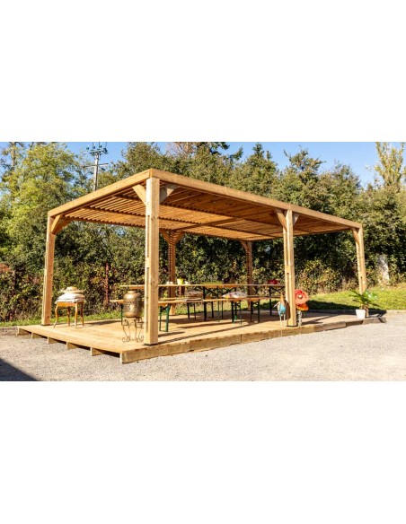 Pergola avec toit