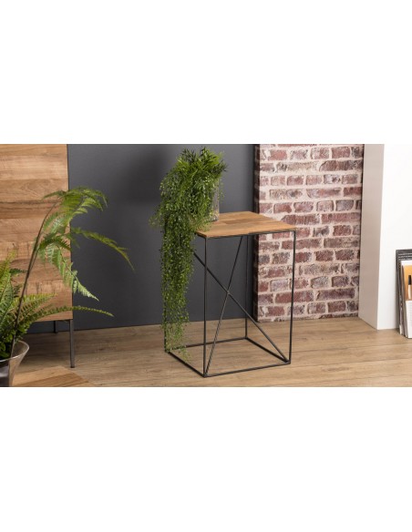 Petite table d'appoint carrée en teck recyclé