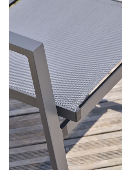 Ensemble de repas de jardin FLORIDE  en HPL imitation bois et  6 fauteuils aluminium gris Anthracite