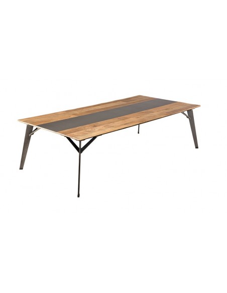 Table basse design en acier