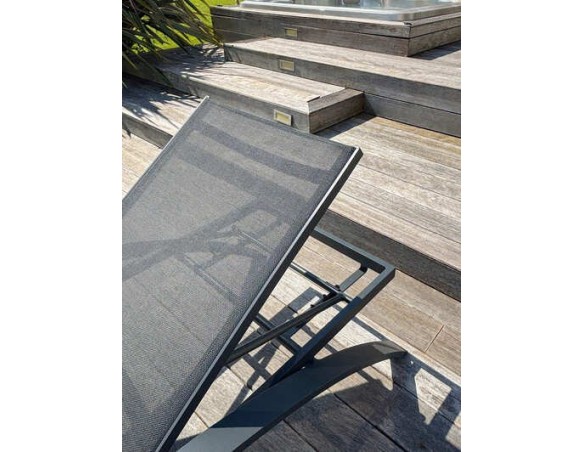 Bain de soleil anthracite inclinable dossier 5 positions - Barcelona