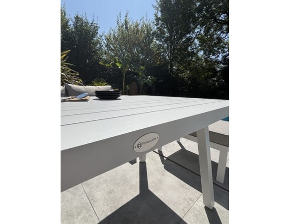 Ensemble repas de jardin MAJARI - BLANC