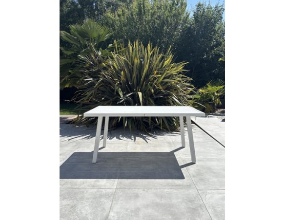 Ensemble repas de jardin MAJARI - BLANC