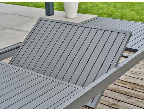 Ensemble repas de jardin table extensible en Aluminium et 4 fauteuils - ORSINO