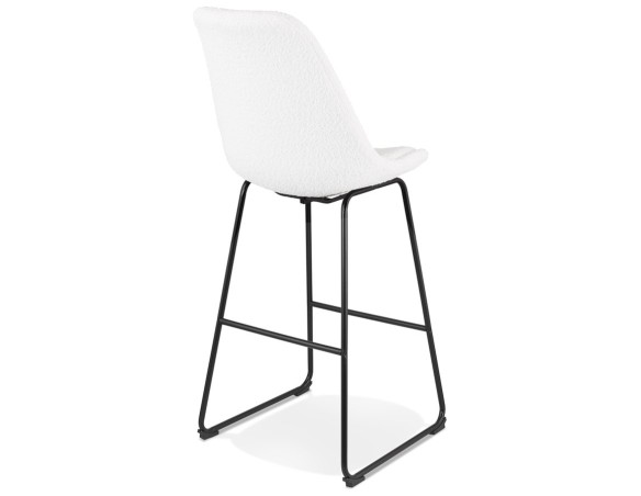 Tabouret de bar ALICE en tissu bouloché blanc et pied traineau en métal noir