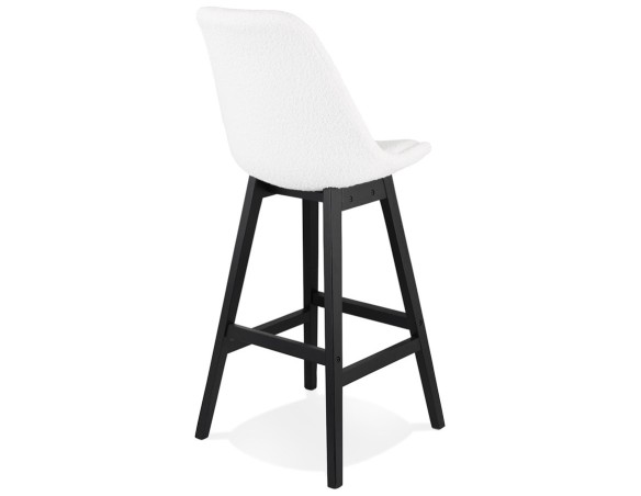 Tabouret de bar SANDRA en tissu bouloché blanc et pied en bois noir