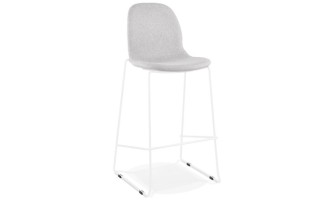 BS06120LGWH 5404028332665 Tabouret de bar empilable FAKIR en tissu gris clair et pied en métal blanc