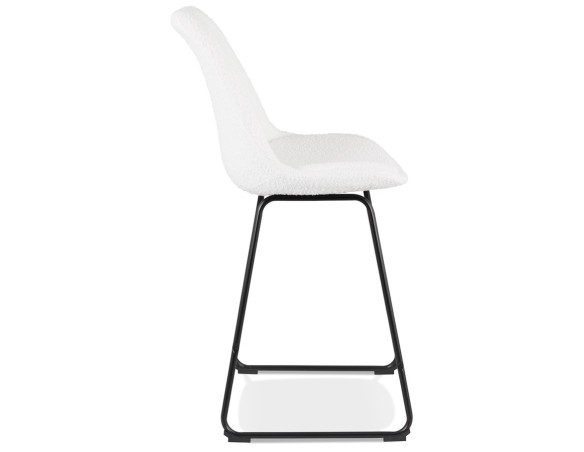 Tabouret snack mi-hauteur ALICE MINI en tissu bouloché blanc et pied traineau en métal noir