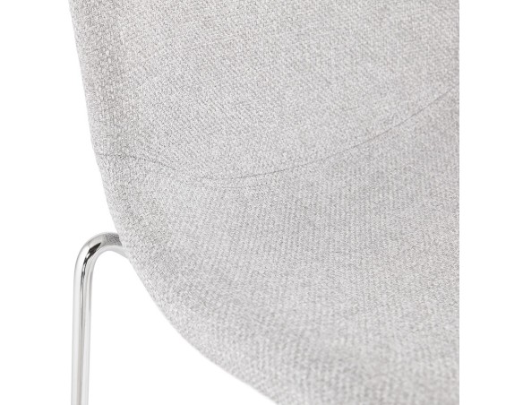 Tabouret snack mi-hauteur empilable FAKIR MINI en tissu gris clair et pied en métal chromé