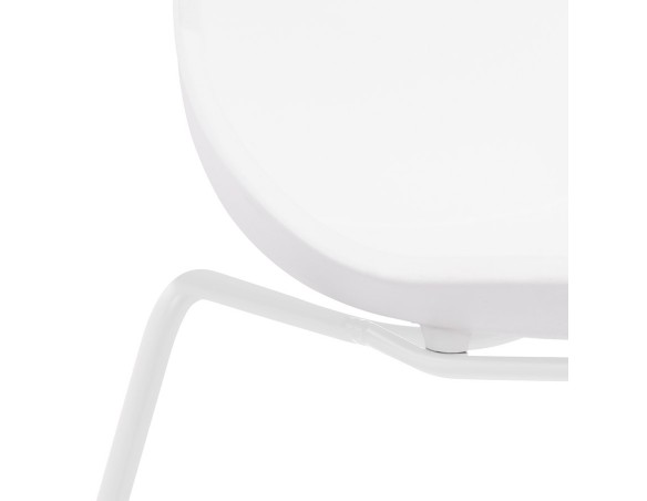 Chaise design NUMERIK blanche avec pieds en métal blanc