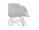 Chaise moderne ORIGAMI en tissu gris clair avec pieds en métal chromé