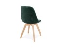 Chaise en velours vert JOE avec structure en bois naturel