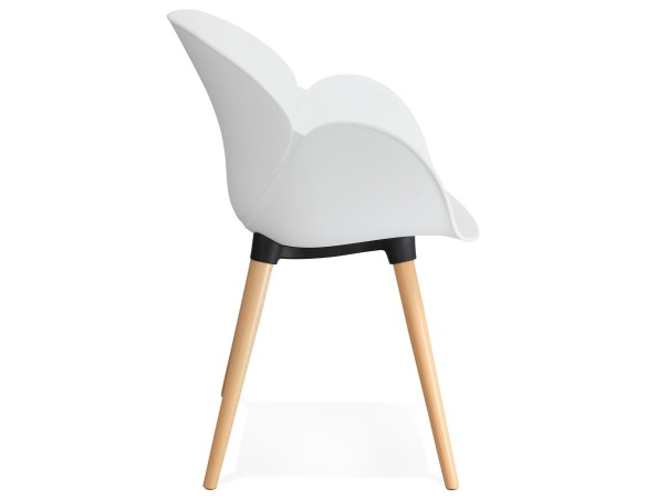 Chaise design scandinave PICATA blanche avec pieds en bois