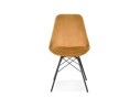 Chaise design ZAZY en velours moutarde et pieds en métal noir