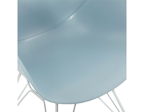 Chaise moderne UNAMI bleue en matière plastique avec pieds en métal chromé
