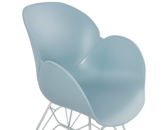 Chaise moderne UNAMI bleue en matière plastique avec pieds en métal chromé