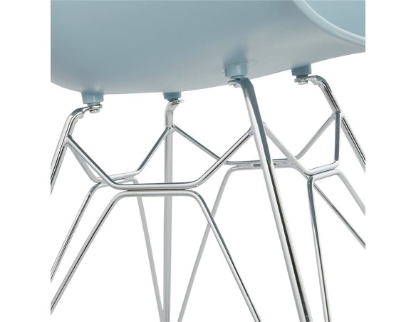 Chaise moderne UNAMI bleue en matière plastique avec pieds en métal chromé
