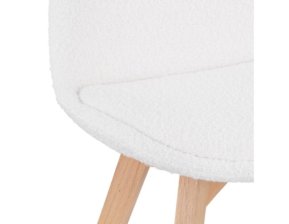 Chaise design LINETTE en tissu bouloché blanc style scandinave