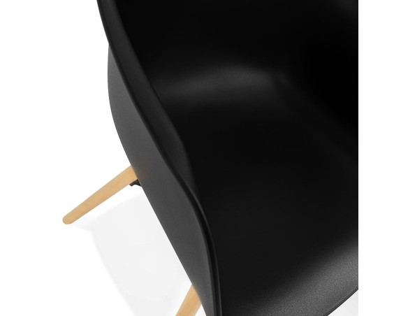 Chaise avec accoudoirs MELIS noire avec pieds en métal et bois naturel