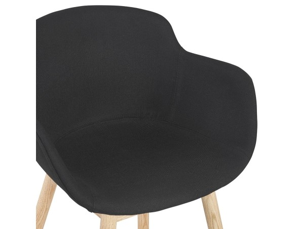 Chaise avec accoudoirs LAMBIC en tissu noir et pieds en bois naturel