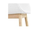 Chaise avec accoudoirs MOUTOU en tissu mouton blanc et pieds en bois naturel