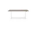 Bureau assis-debout électrique BIONIKavec plateau en bois finition Noyer et pied en métal blanc - 180x90 cm