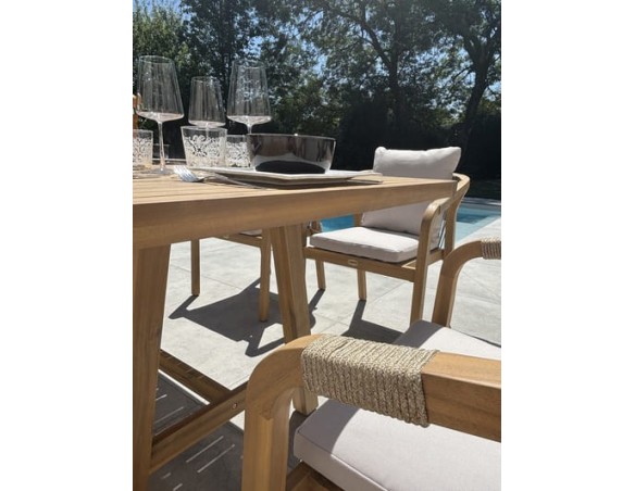 Ensemble repas de jardin 6 places en bois d'acacia - SERENA