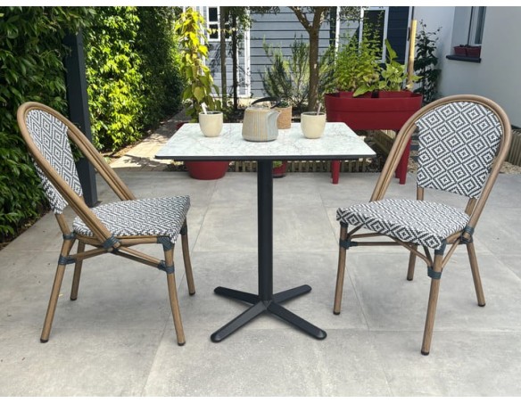 Ensemble de jardin table HPL effet marbré + 2 fauteuils bleu - BISTRO