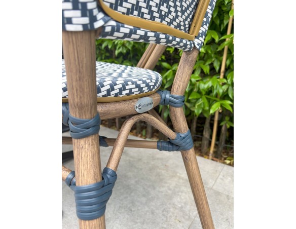 Ensemble de jardin table RONDE HPL effet marbré + 2 fauteuils bleu - BISTRO