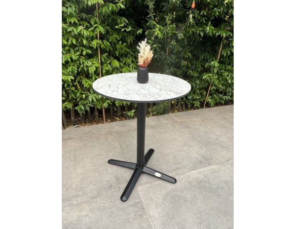 Ensemble de jardin table RONDE HPL effet marbré + 2 fauteuils bleu - BISTRO