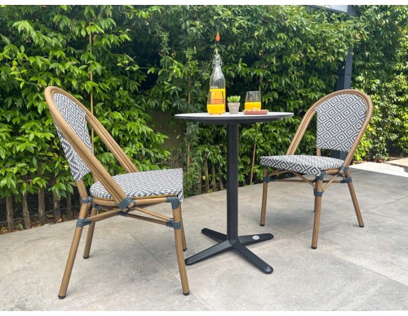 Ensemble de jardin table RONDE HPL effet marbré + 2 fauteuils bleu - BISTRO