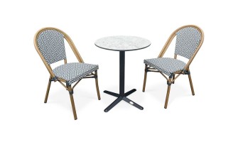 Lot composé d'une table de jardin BISTRO et de 2 fauteuils bleu
