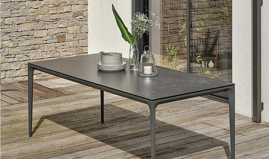 table anthracite céramique TIGUA table anthracite céramique TIGUA