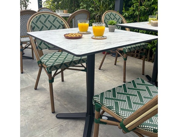 Table carrée de jardin BISTRO (70x70 cm) en acier noir et plateau HPL effet marbre - BLANC