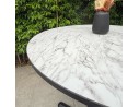 Table ronde de jardin BISTRO (diam. 60 cm) en acier noir et plateau HPL effet marbre - BLANC