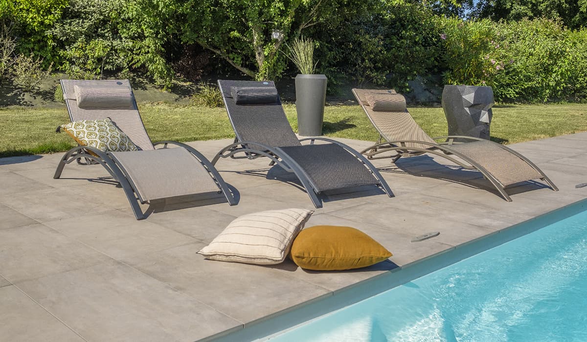 Comment bien choisir sa chaise longue de jardin ? – Blog BUT