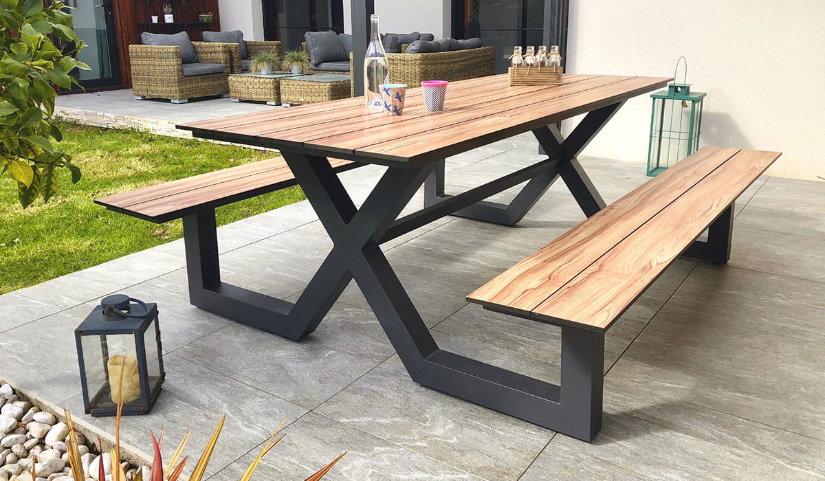 Messenger terrace Rendezvous Table de jardin en HPL : avantages et entretien - House and Garden