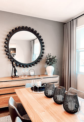 buffet avec miroir rond