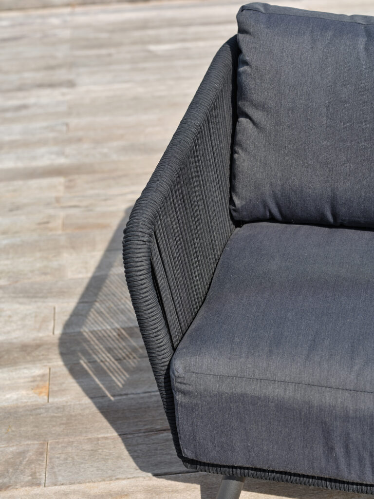 fauteuil jardin gris anthracite coussins moelleux confortables