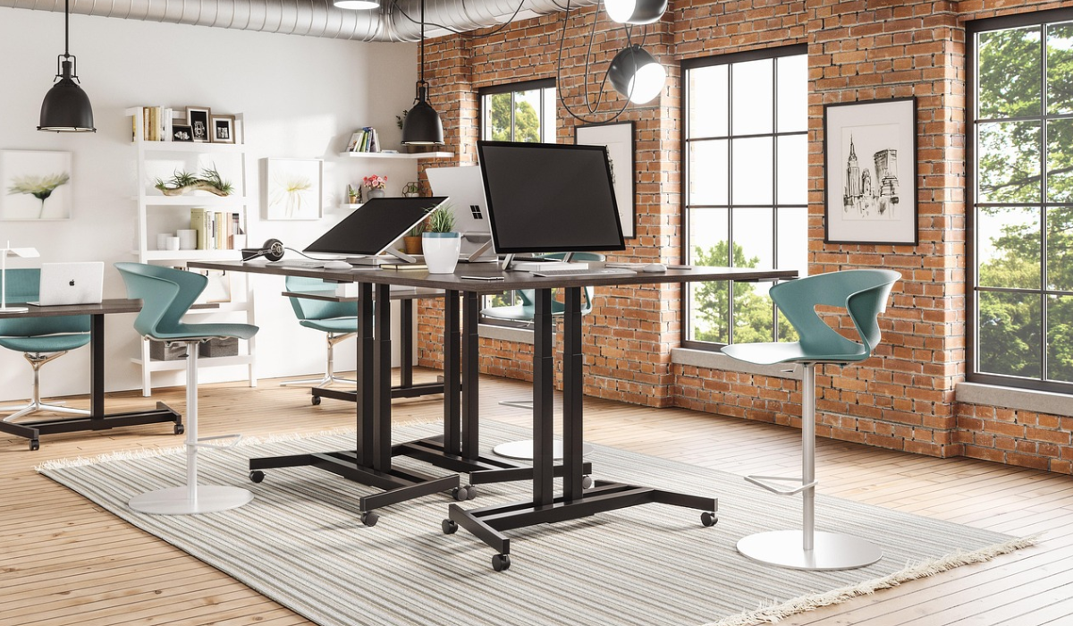 bureau assis debout banniere