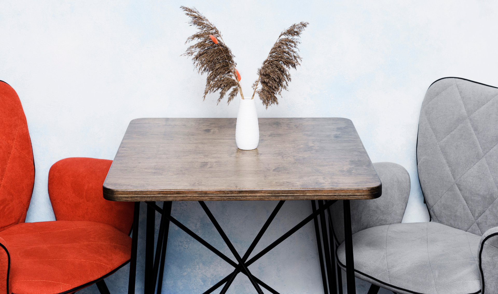 Table à manger carrée