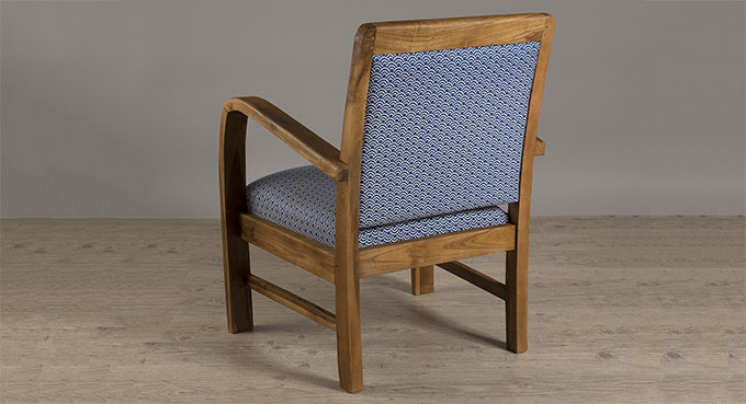 fauteuil scandinave bleu