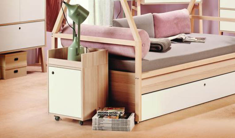 Meuble de rangement sur roulettes pour chambre