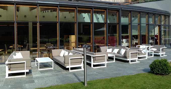 Ensemble de jardin bas contemporain