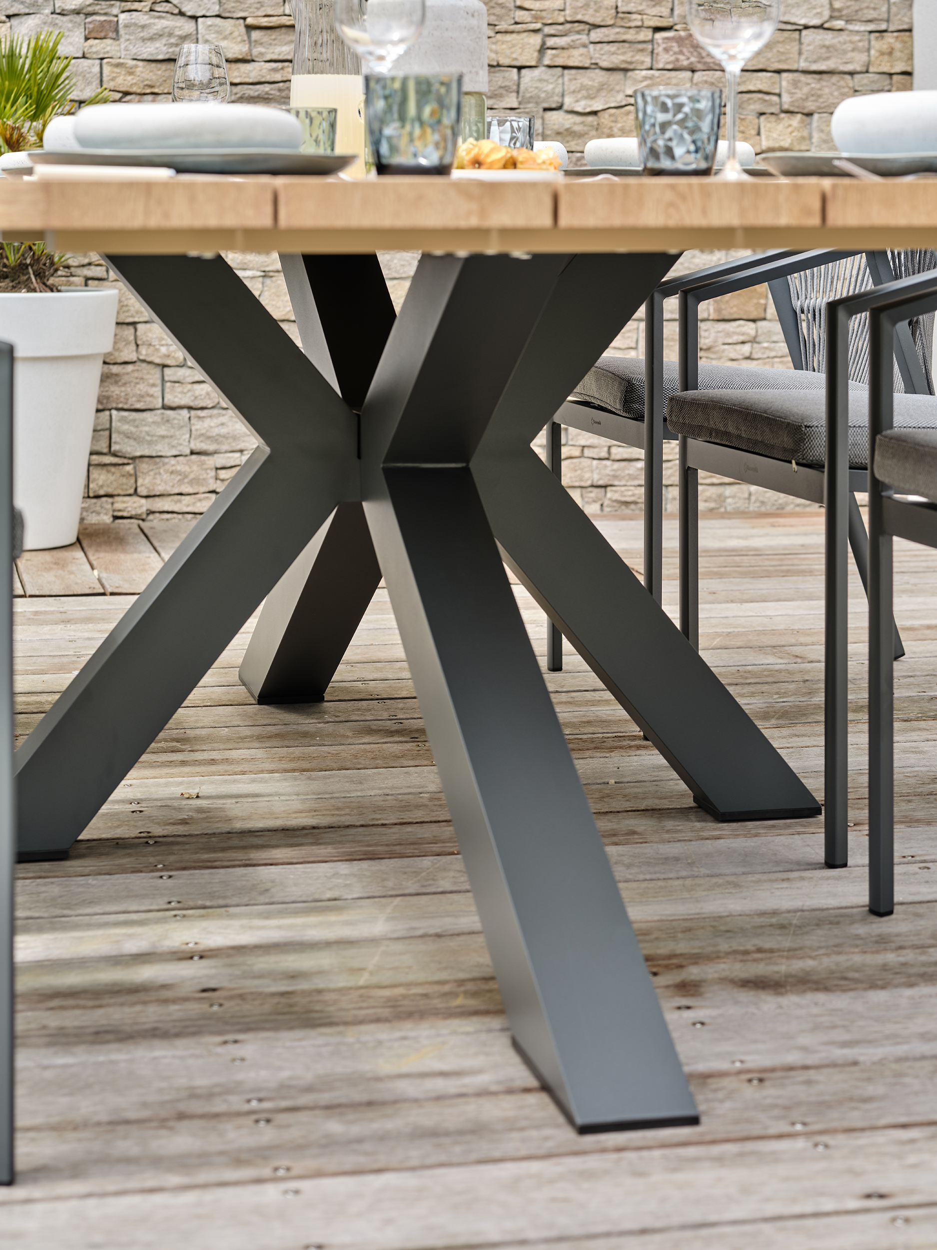 table kelia design